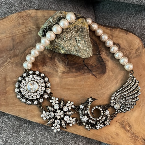 Anthropologie Pearl and Rhinestone Brooch Cluster Bohemian Statement Necklace - Picture 2 of 3